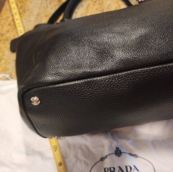 Prada Vitello Daino silver trim side pocket black Leather satchel crossbody tote - Picture 10 of 16